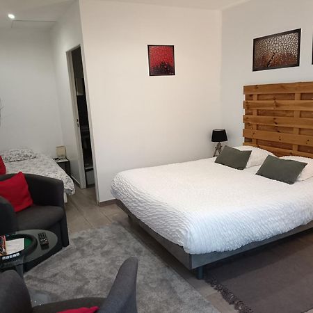 Chambre D'Hotes Les Macarons De Tata Sainte-Eulalie  Ngoại thất bức ảnh